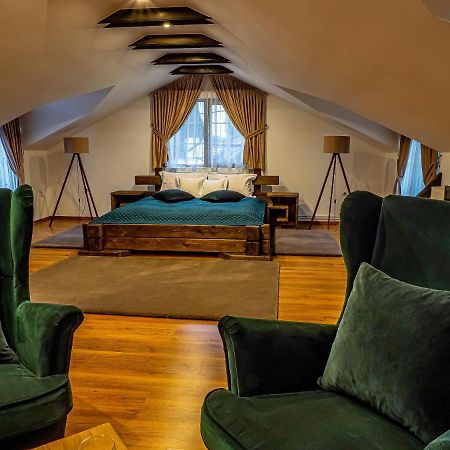 Casa Delia Hotel Câmpulung Moldovenesc Buitenkant foto