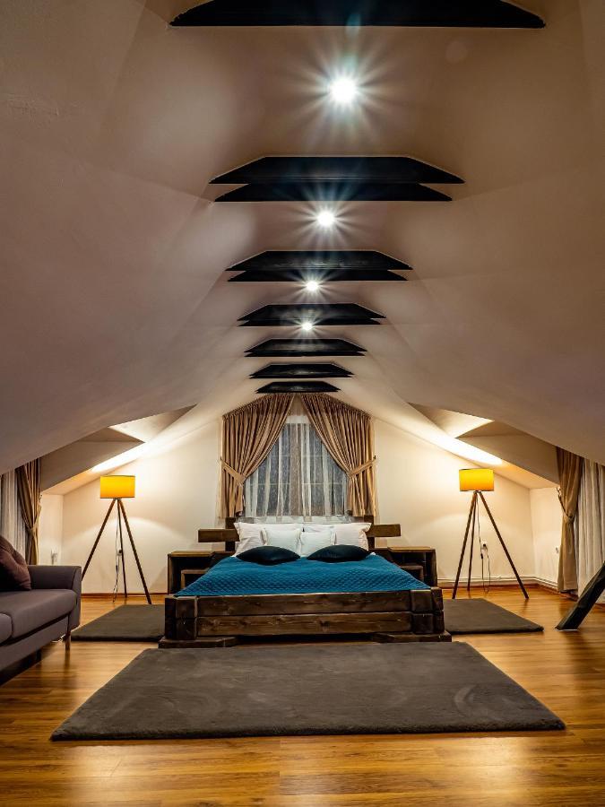 Casa Delia Hotel Câmpulung Moldovenesc Buitenkant foto