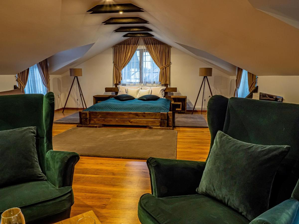 Casa Delia Hotel Câmpulung Moldovenesc Buitenkant foto