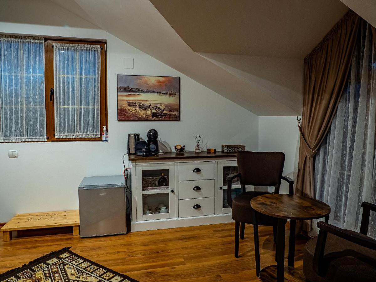 Casa Delia Hotel Câmpulung Moldovenesc Buitenkant foto