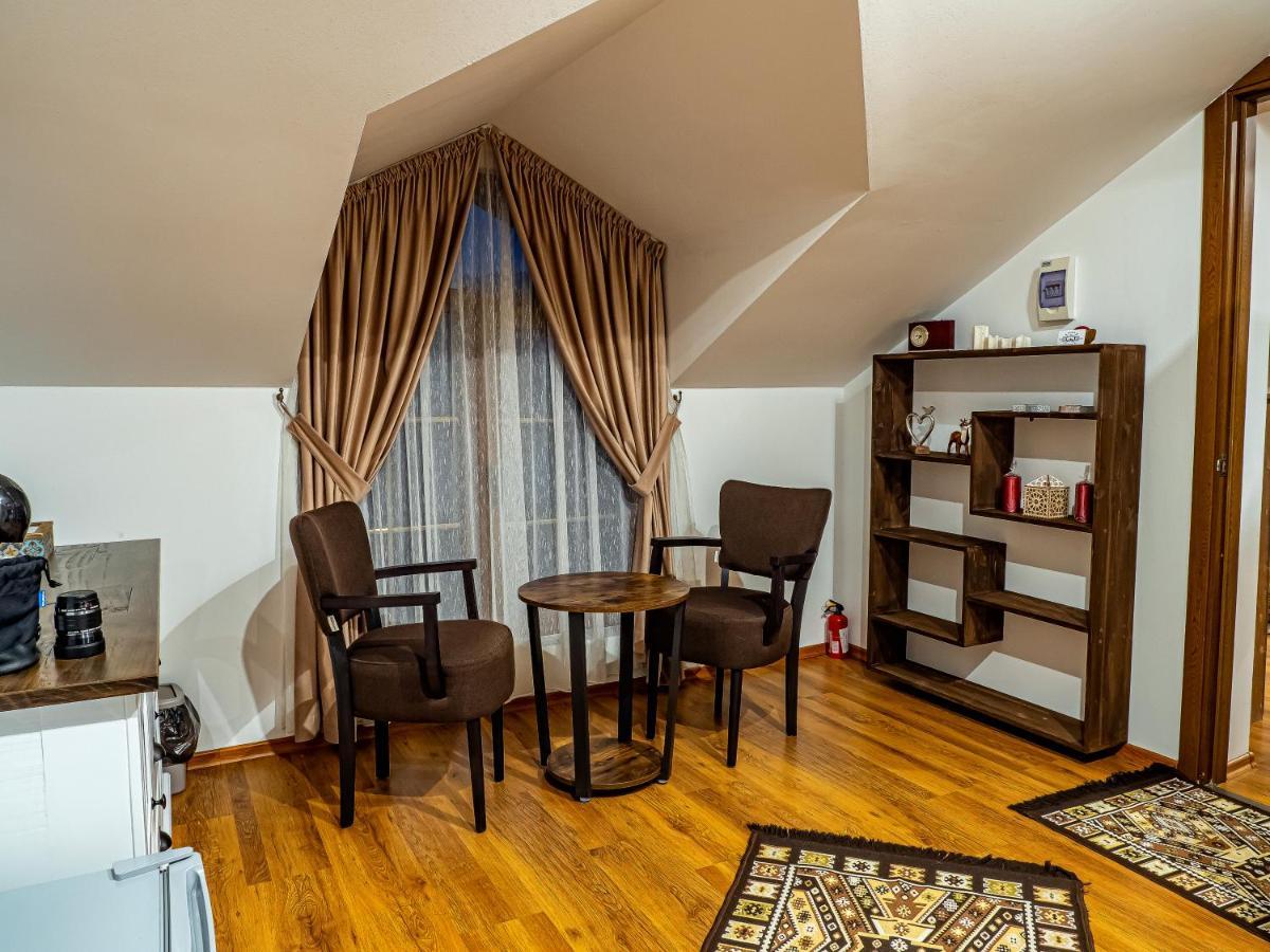 Casa Delia Hotel Câmpulung Moldovenesc Buitenkant foto